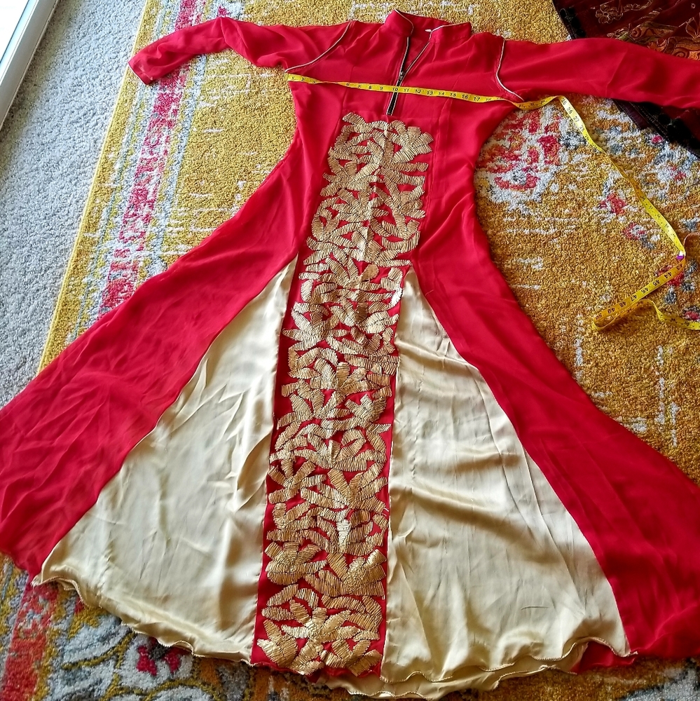 Red and Gold Embroidered Women's Dress - Picture 9 of 9